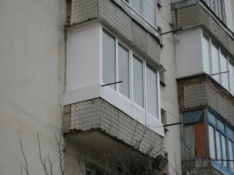 Остекление балконов и лоджий металлопластиком в Феодосии 3