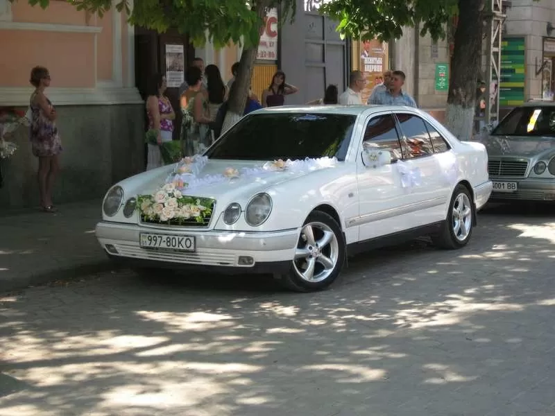 Прокат лимузинов. Автомобиль на свадьбу: Кабриолет,  Хаммер,  Лимузин,  Ретро,  Микроавтобус.Симферополь,  Феодосия,  Судак,  Керчь  10