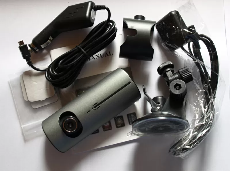 Двухкамерный видеорегистратор X3000 4