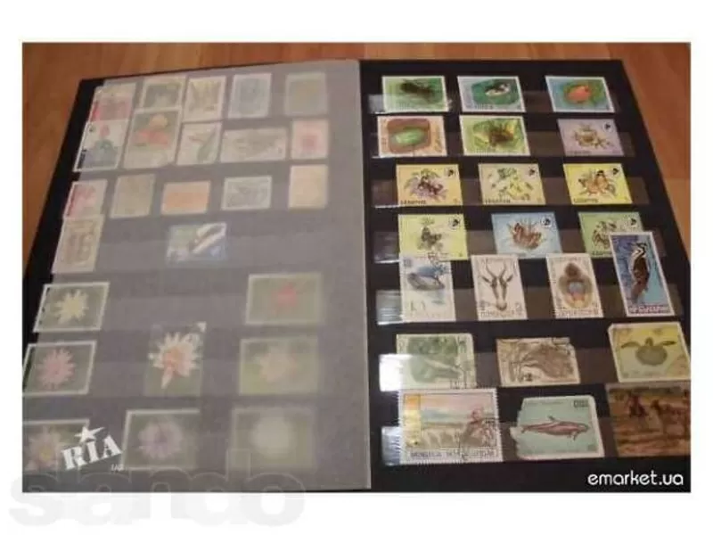 Почтовые марки в альбомах