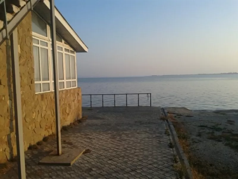 Продам гостиницу  с рестораном возле моря,  Крым п.Мирный -Евпатория,  Д 3