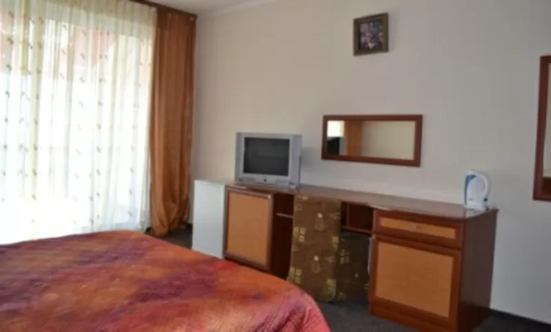 Продается 5-ти этажный гостевой дом в поселке Утес (Крым) 3